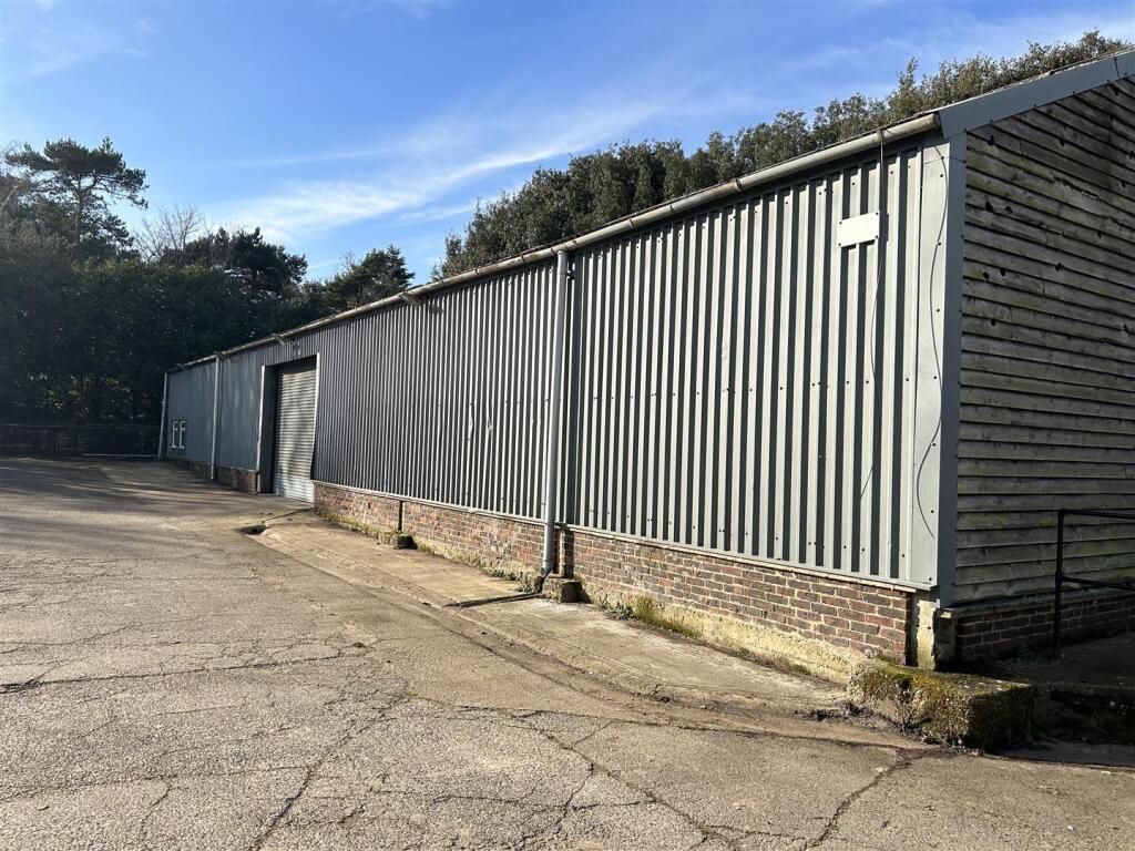 Main image of property: Unit 8, Thorne Farm, Minster