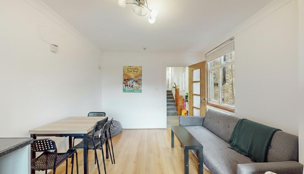 Main image of property: Kilburn Lane, London, W9