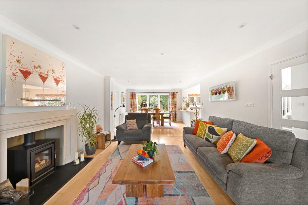 Additional image 11 of Douglas Road, Harpenden, Hertfordshire, AL5