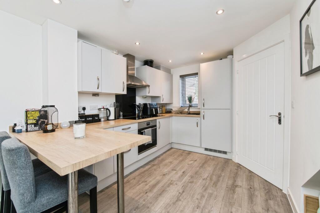 House in Exeter, Cranbrook - View 5