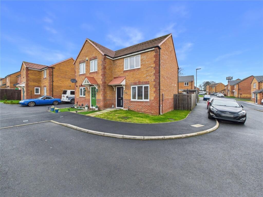 2-bed semi-detached on Henson Close, Chilton, Durham, DL17, £120,000