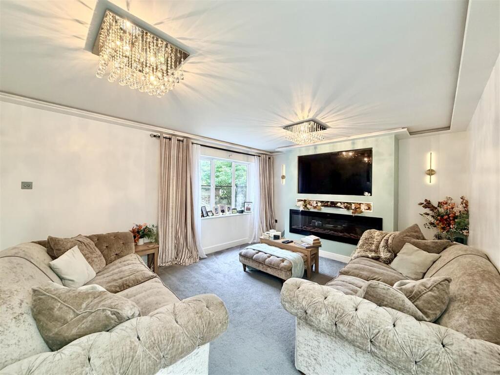 House in Plymouth - View 2