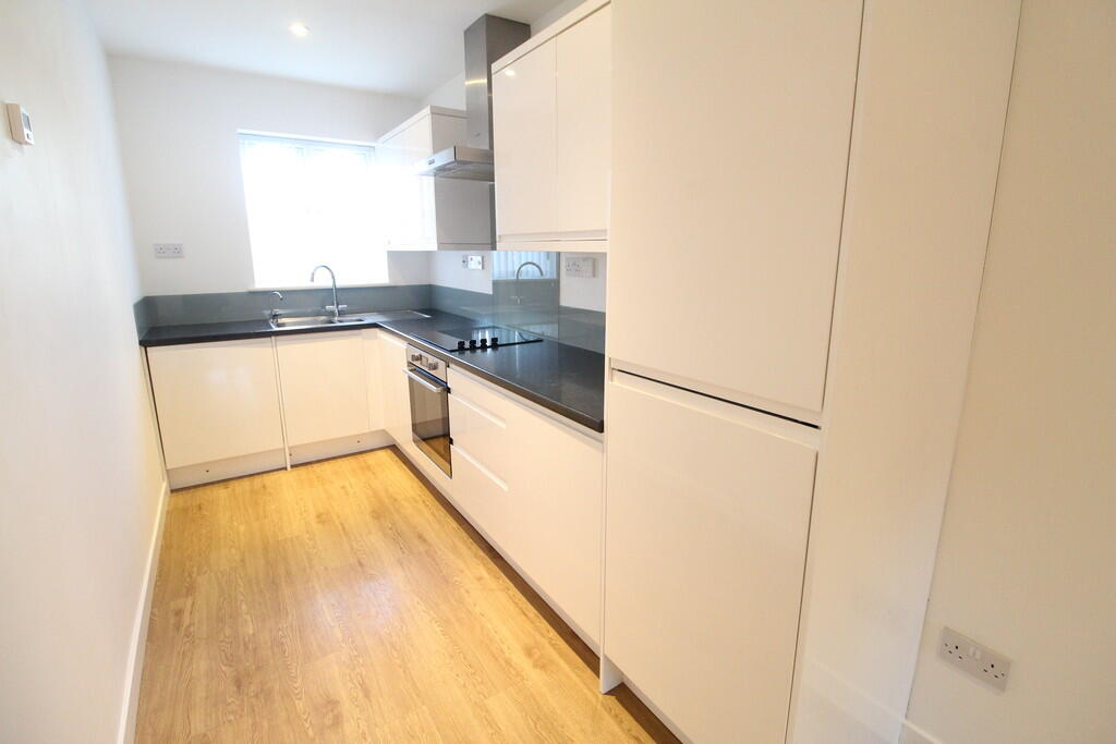 House in West Suffolk, Moreton Hall, Bury St Edmunds - View 4