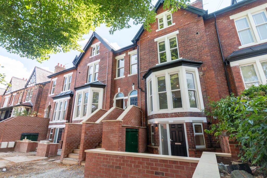 Main image of property: Oakwood Avenue, Oakwood