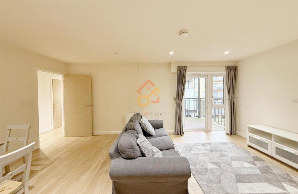 Apartment in London - View 3