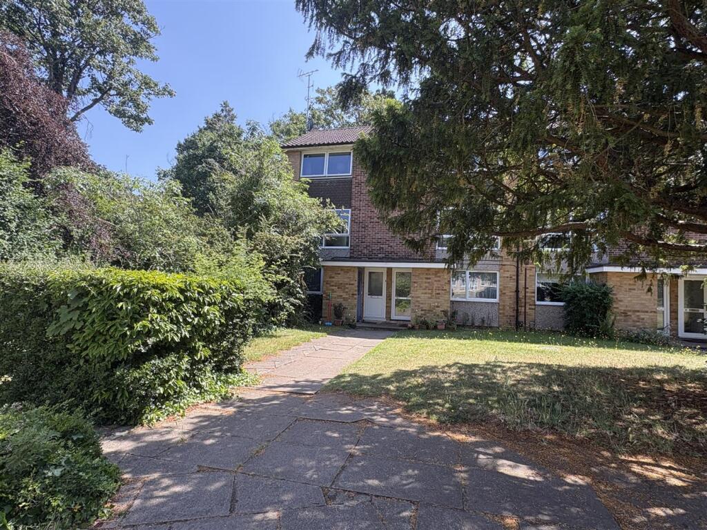 Main image of property: Lima Court, Reading, Berkshire