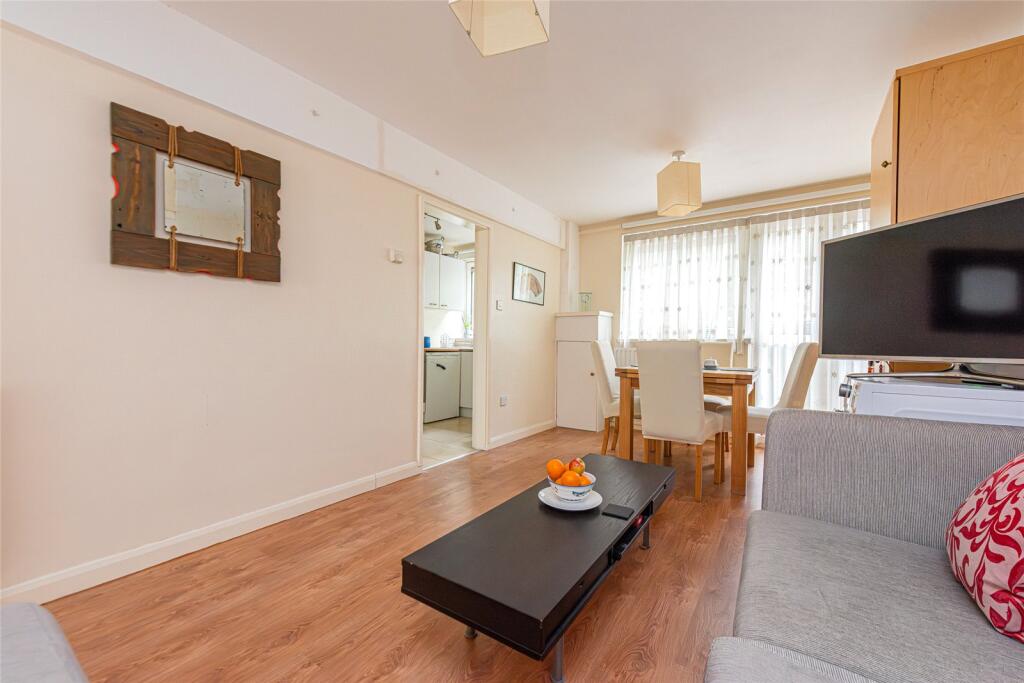 Apartment in London - View 2
