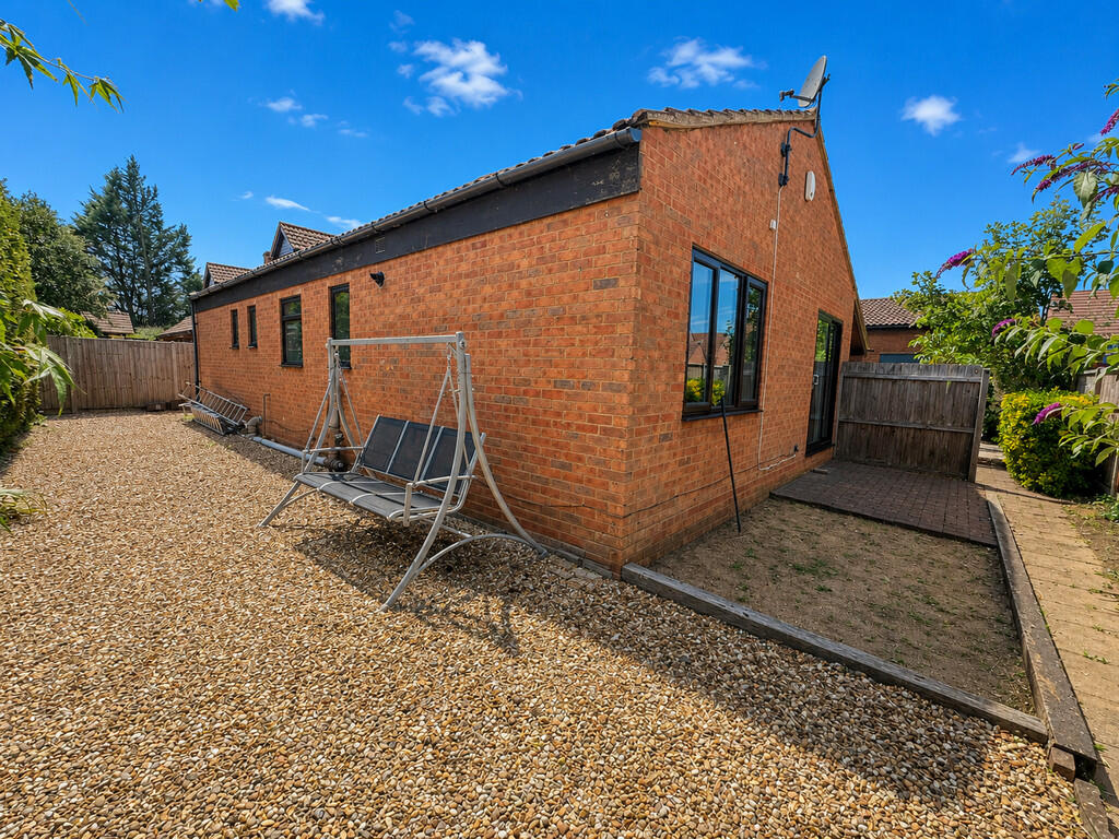 House in Stevenage - View 5