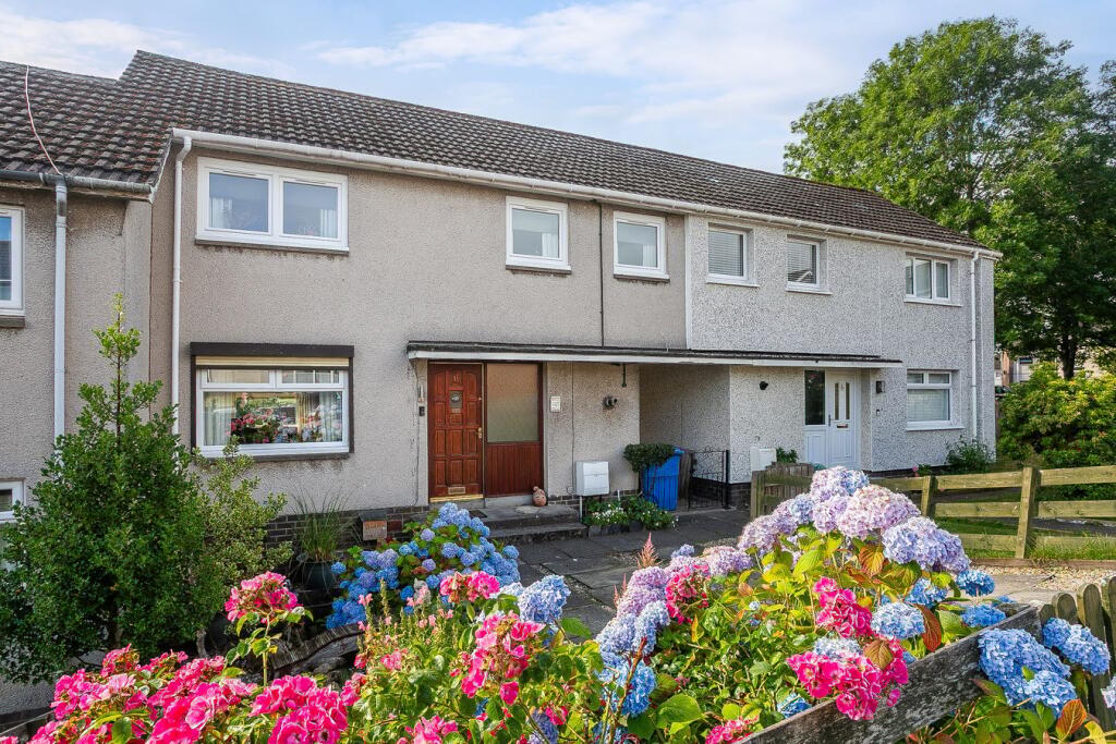 Main image of property: Moorfoot Place, Penicuik, EH26