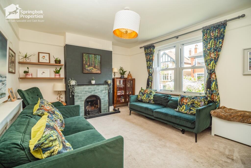 House in Dorchester, Dorset - View 2