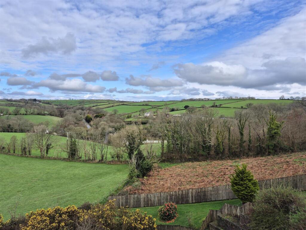 Apartment in Plymouth - View 5