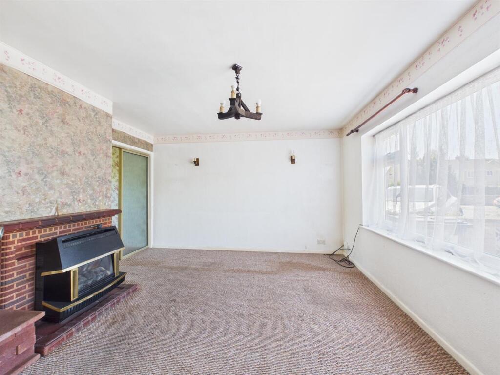 Westland Avenue, Oldland Common, Bristol - View 3