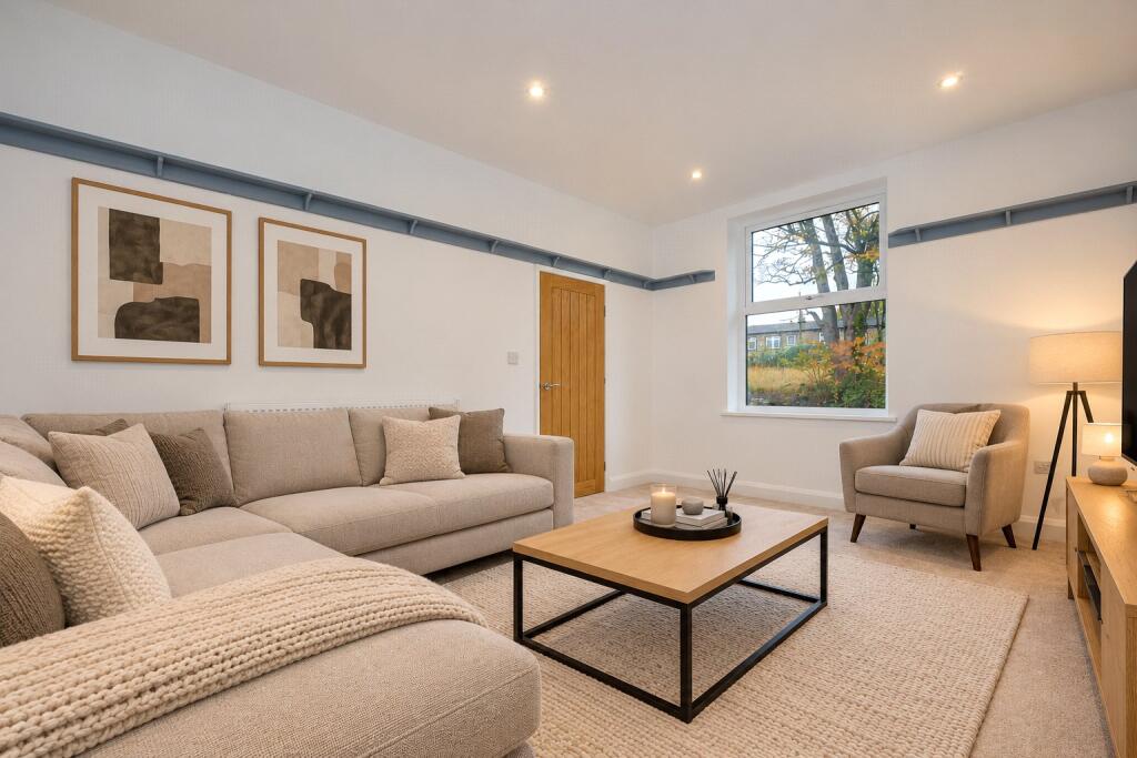 Carr House Road, Shelf, West Yorkshire, HX3 photo 3