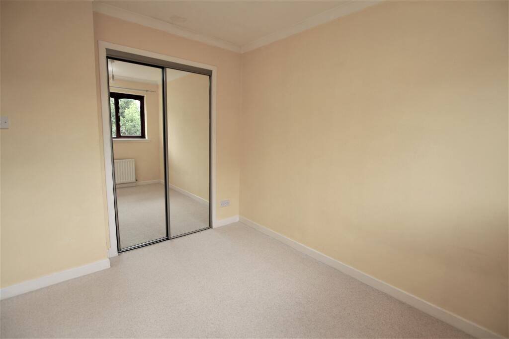 Avonside Drive, Dunipace, FK6 photo 5
