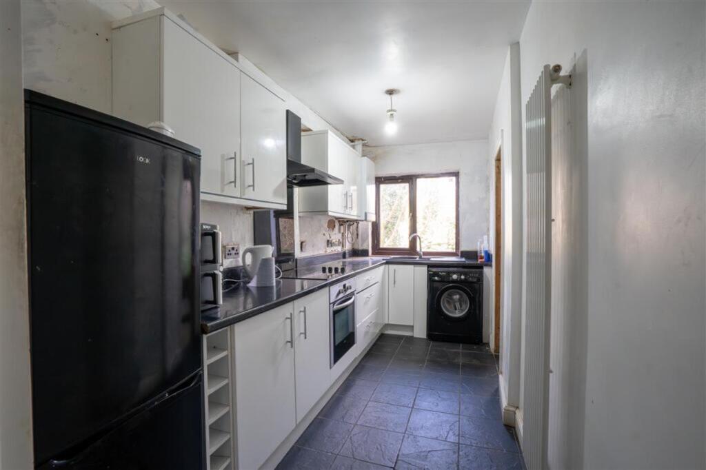 House in Birmingham, Acocks Green - View 5