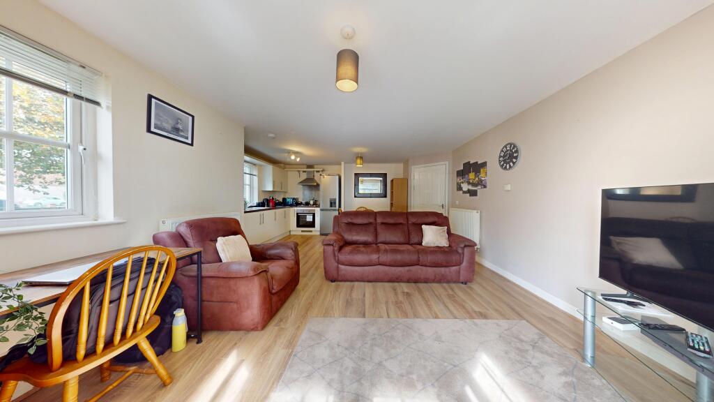 Apartment in Cardiff - View 2
