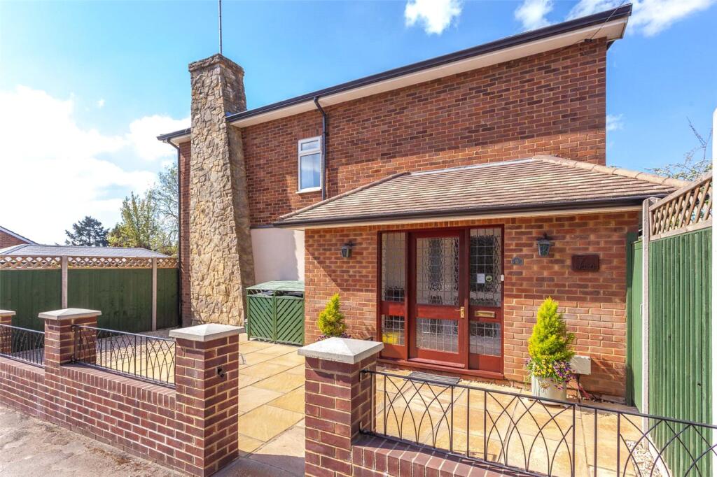 Main image of property: Willowmead Gardens, Marlow, Buckinghamshire, SL7