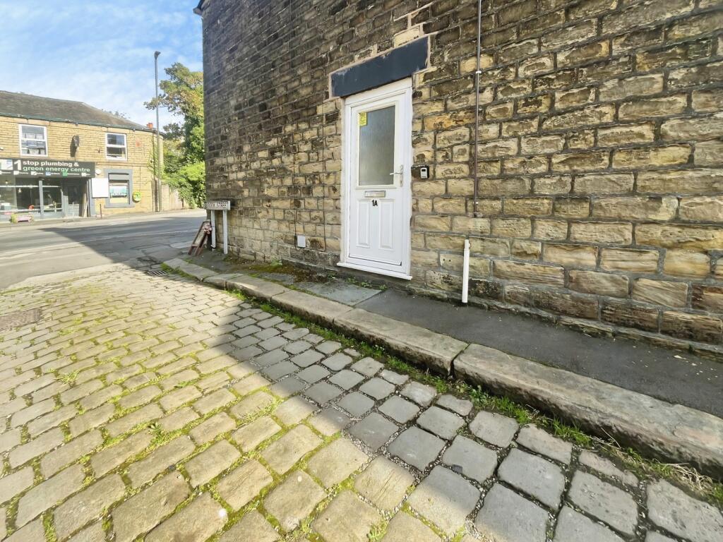 Apartment in High Peak, Whitfield - More