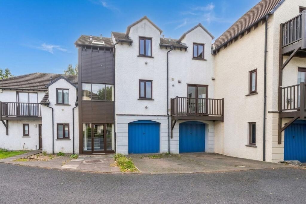 Main image of property: 14 Howe Gardens, Kendal