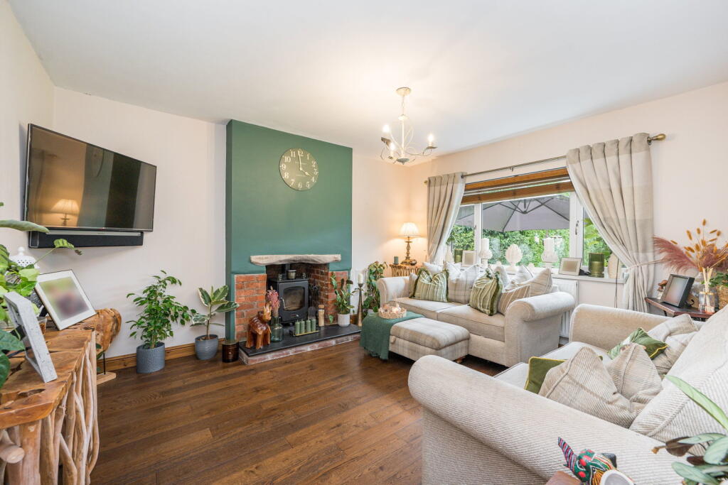 House in Mardy, New Court Farm, Llantilio Pertholey - View 4
