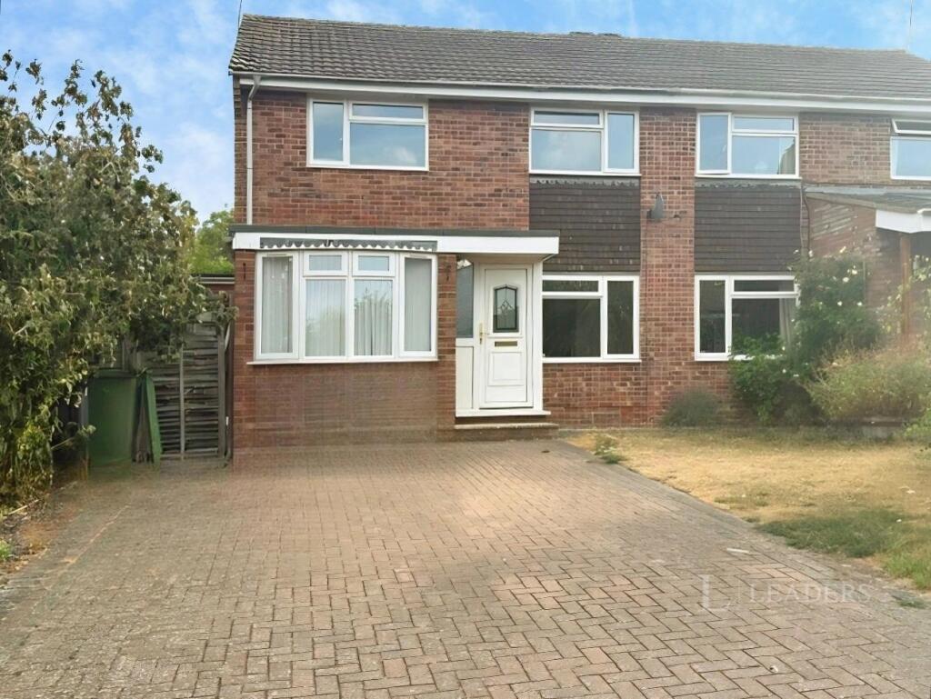 Main image of property: Cedar Road, Faringdon, Oxfordshire, SN7