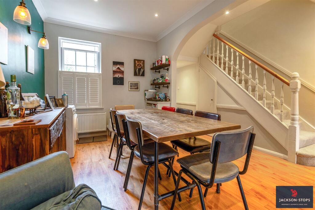 House in Cambridge - More