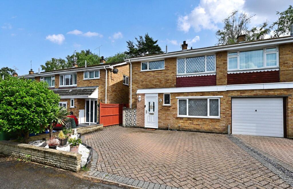 Main image of property: Cotswold Close, Farnborough, Hampshire, GU14
