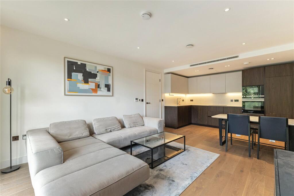 Main image of property: Cawthorn Apartments, 86 Fulham High Street, Fulham, London, SW6