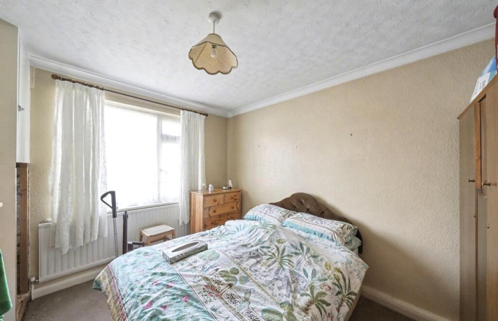 Apartment in London, Yeading - View 4