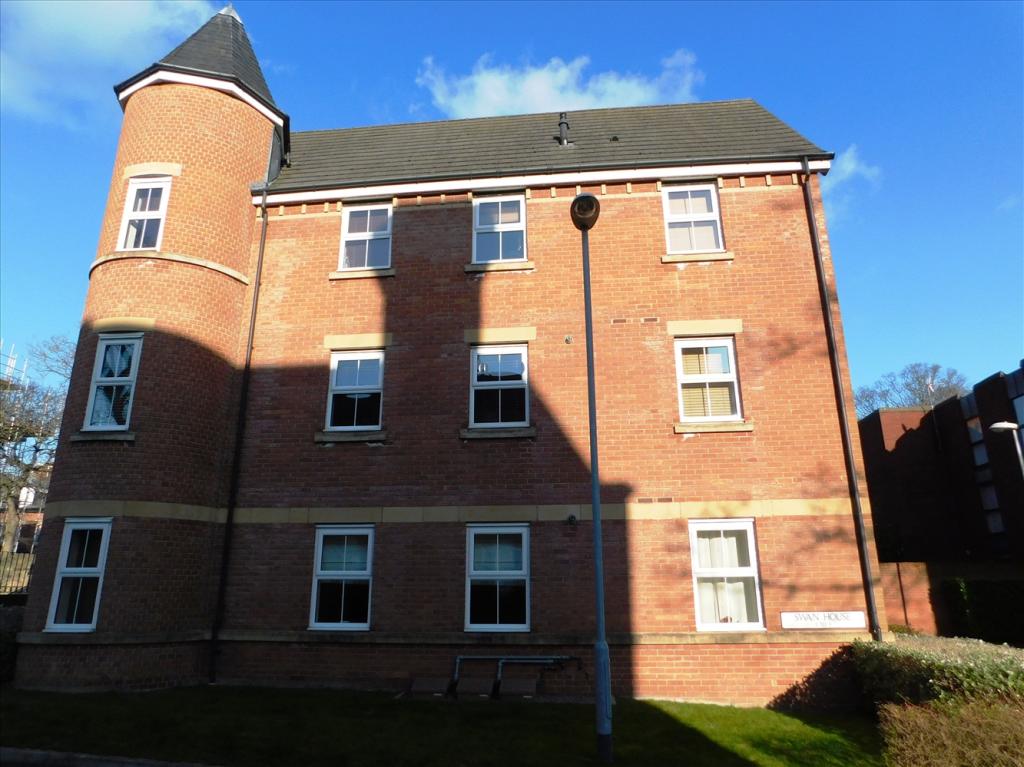 2-bed flat on Swan House, Ashbrooke, £94,950