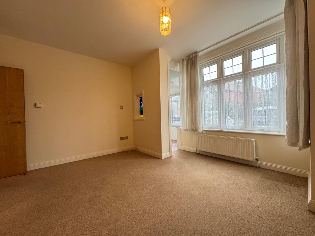 Apartment in Bournemouth - View 3