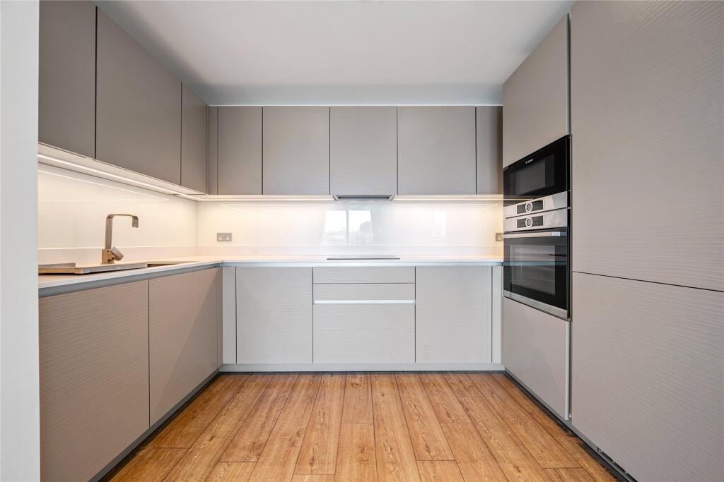 Sapphire House, 21 Homefield Rise, Orpington - View 3