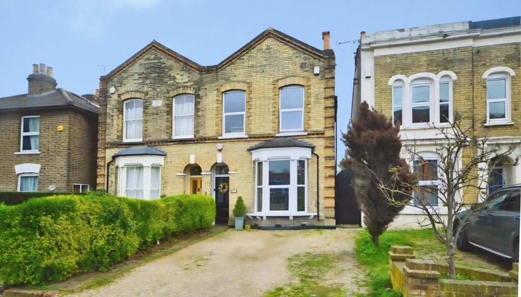 Main image of property: Western Road, Romford, RM1