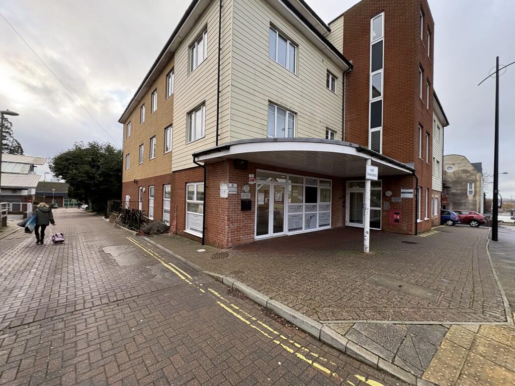 Main image of property: 15 Swiss House, 9-11 St. Georges Walk, Waterlooville, Hampshire, PO7 7TU