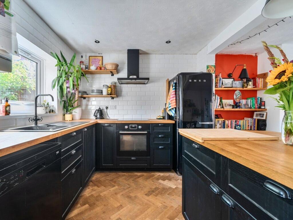 House in Bath - View 5