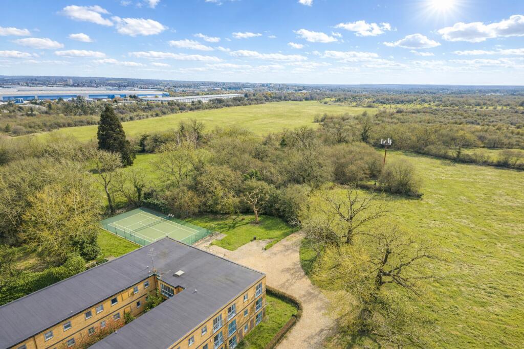 Additional image 11 of Astwick Manor, Coopers Green Lane, Hatfield, Hertfordshire, AL10