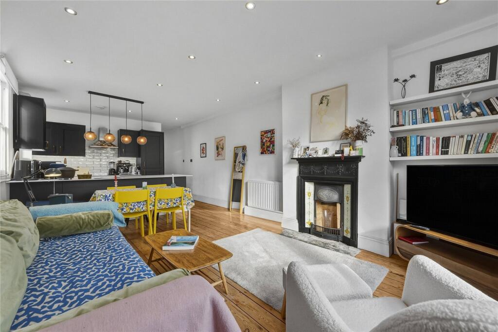 Apartment in London - View 4