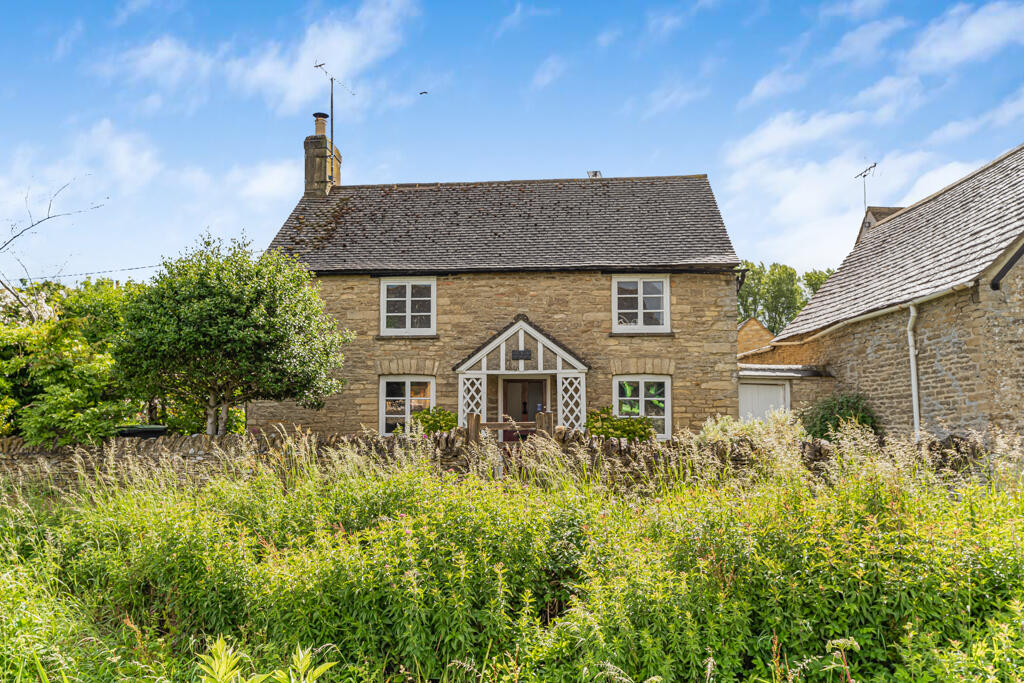 Main image of property: Main Street, Clanfield, Oxfordshire
