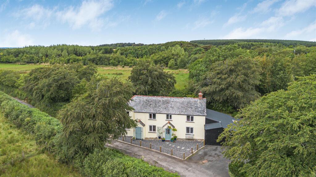 Main image of property: Broadbury, Okehampton