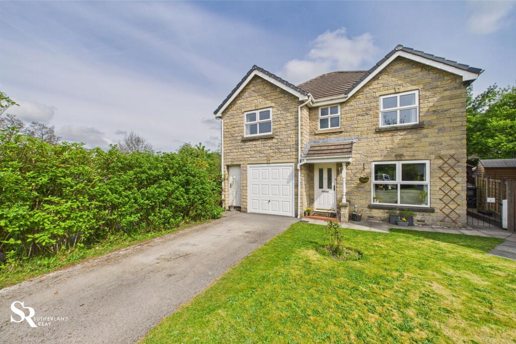 5-bed detached on South Head Drive, Chapel-En-Le-Frith, SK23, £475,000