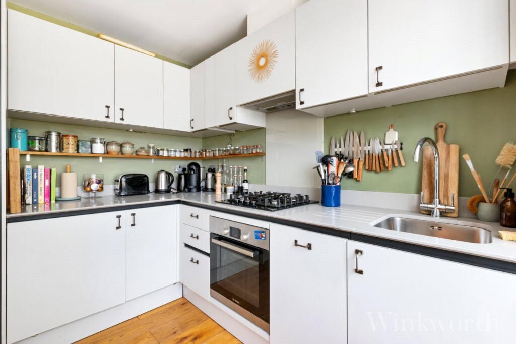 Apartment in London - View 4