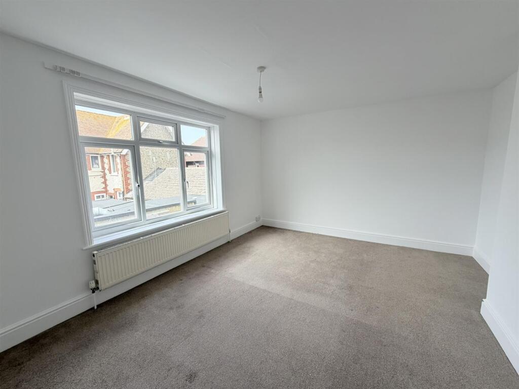 Apartment in Seaford, East Blatchington - View 3