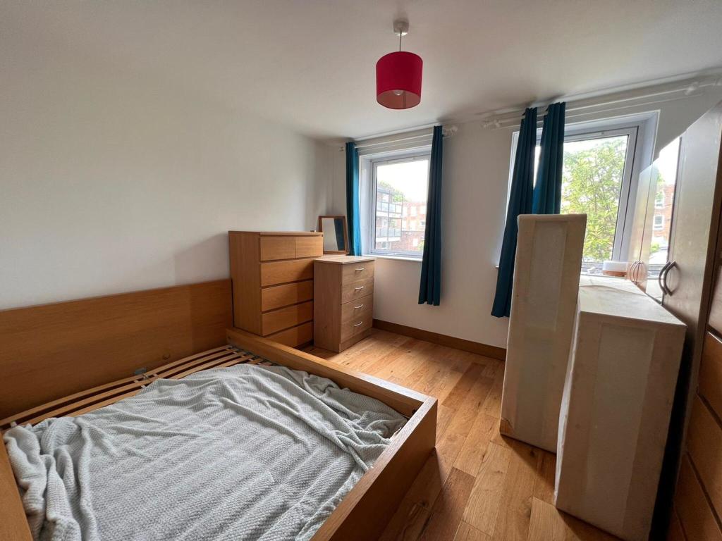 4 bedroom terraced house for rent