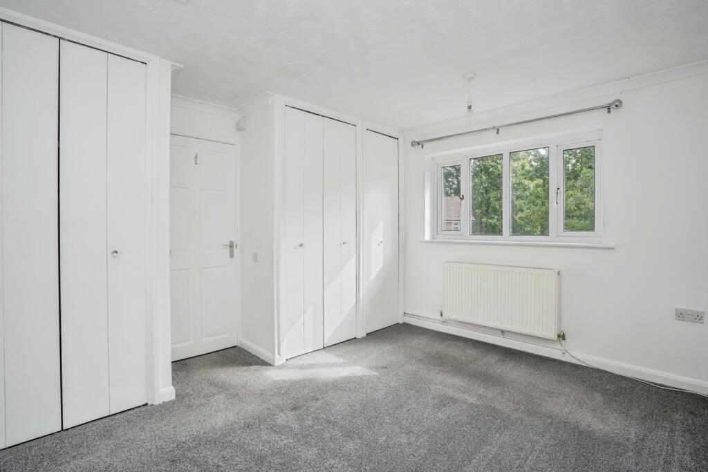 House in Havant, Waterlooville - View 4