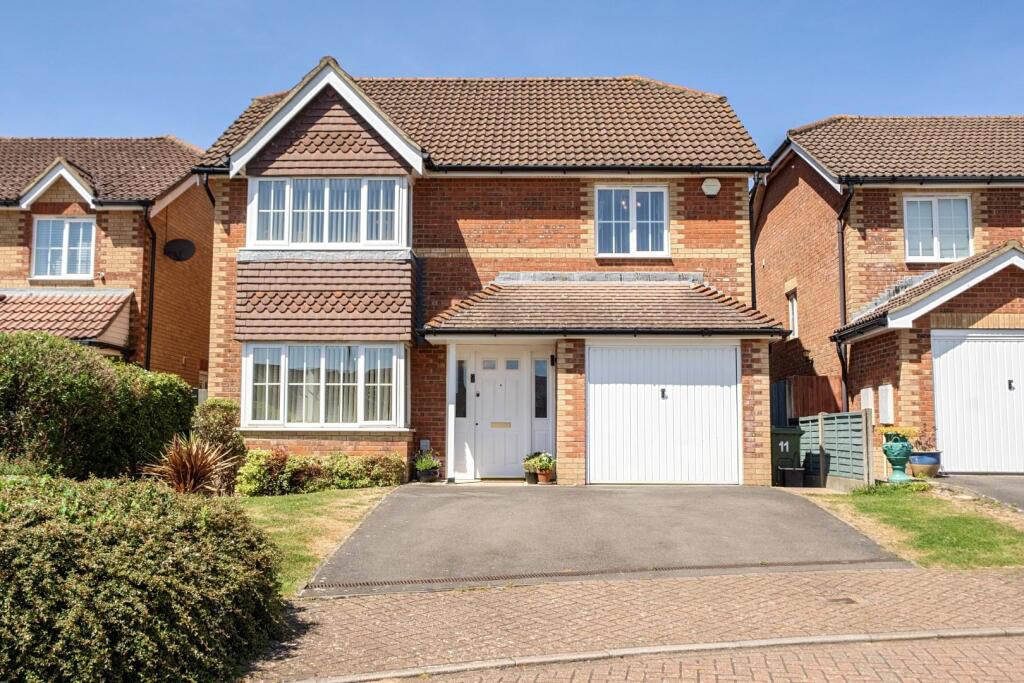 Main image of property: Beatrice Hills Close, Kennington, Ashford TN24 9PQ
