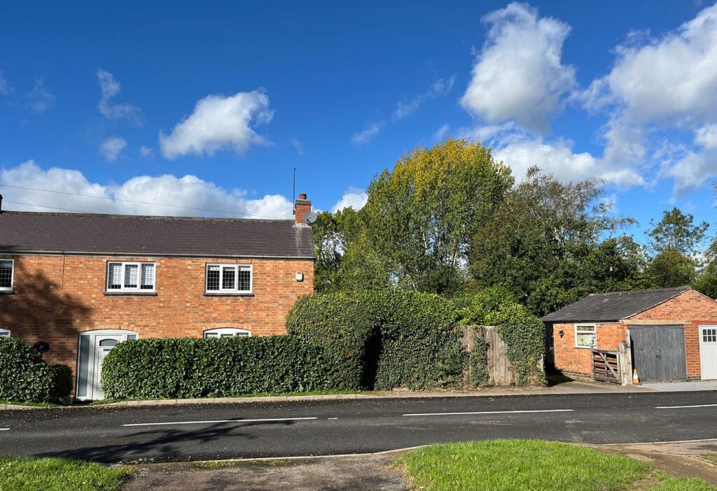 Ashby Road, Ullesthorpe, LE17 photo 2
