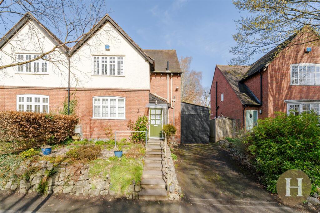 Main image of property: Park Edge, Harborne, Birmingham, B17