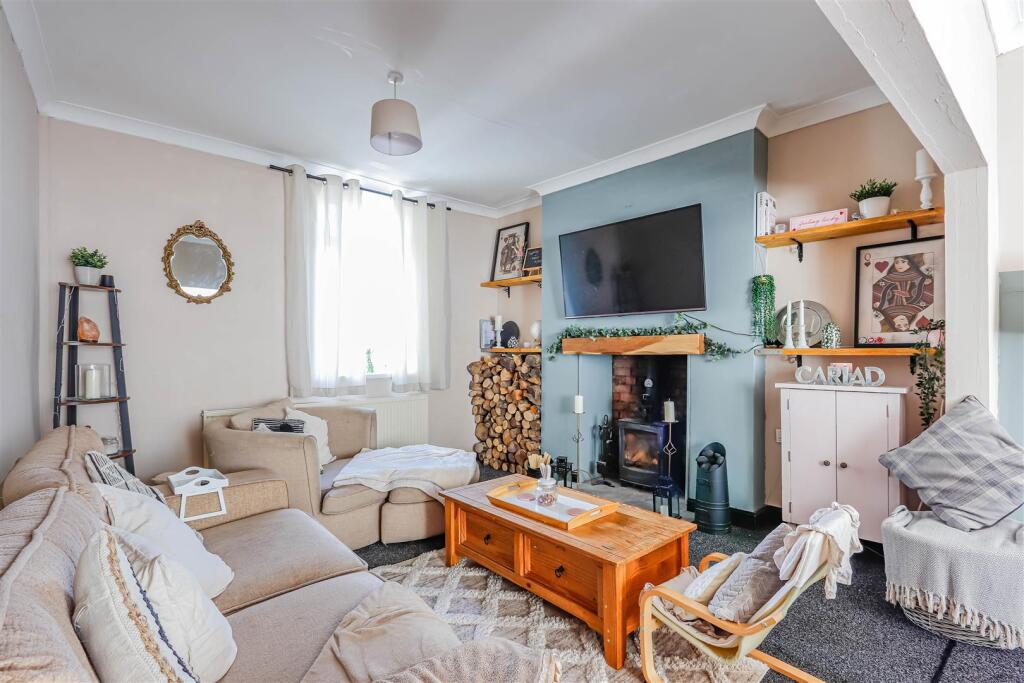 House in Barry, Gibbonsdown - View 2