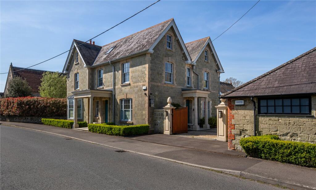 Main image of property: The Street, Motcombe, Shaftesbury, Dorset, SP7
