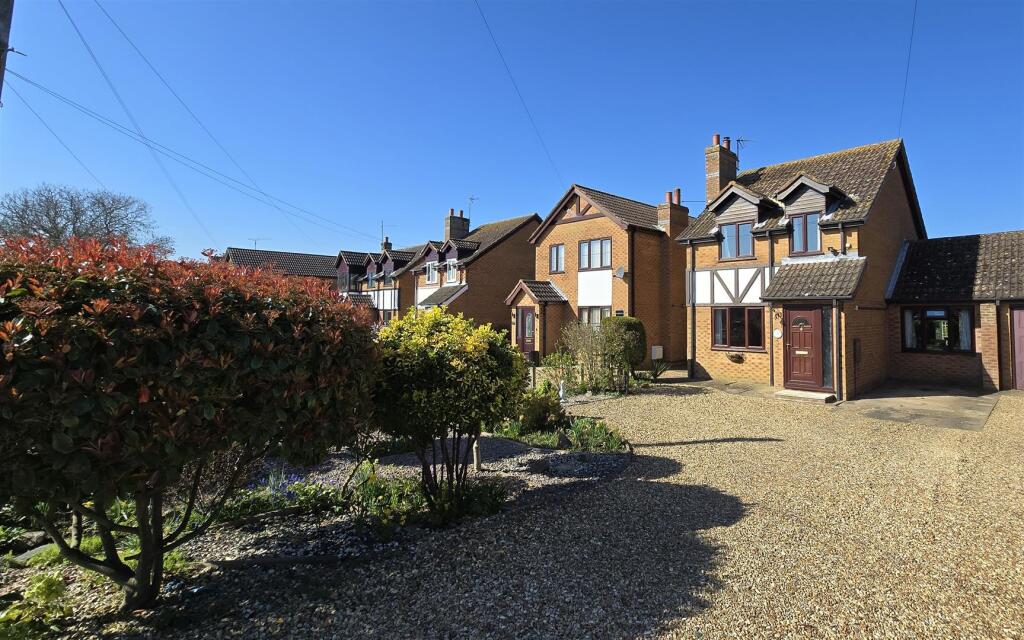 Main image of property: Lowgate, Lutton